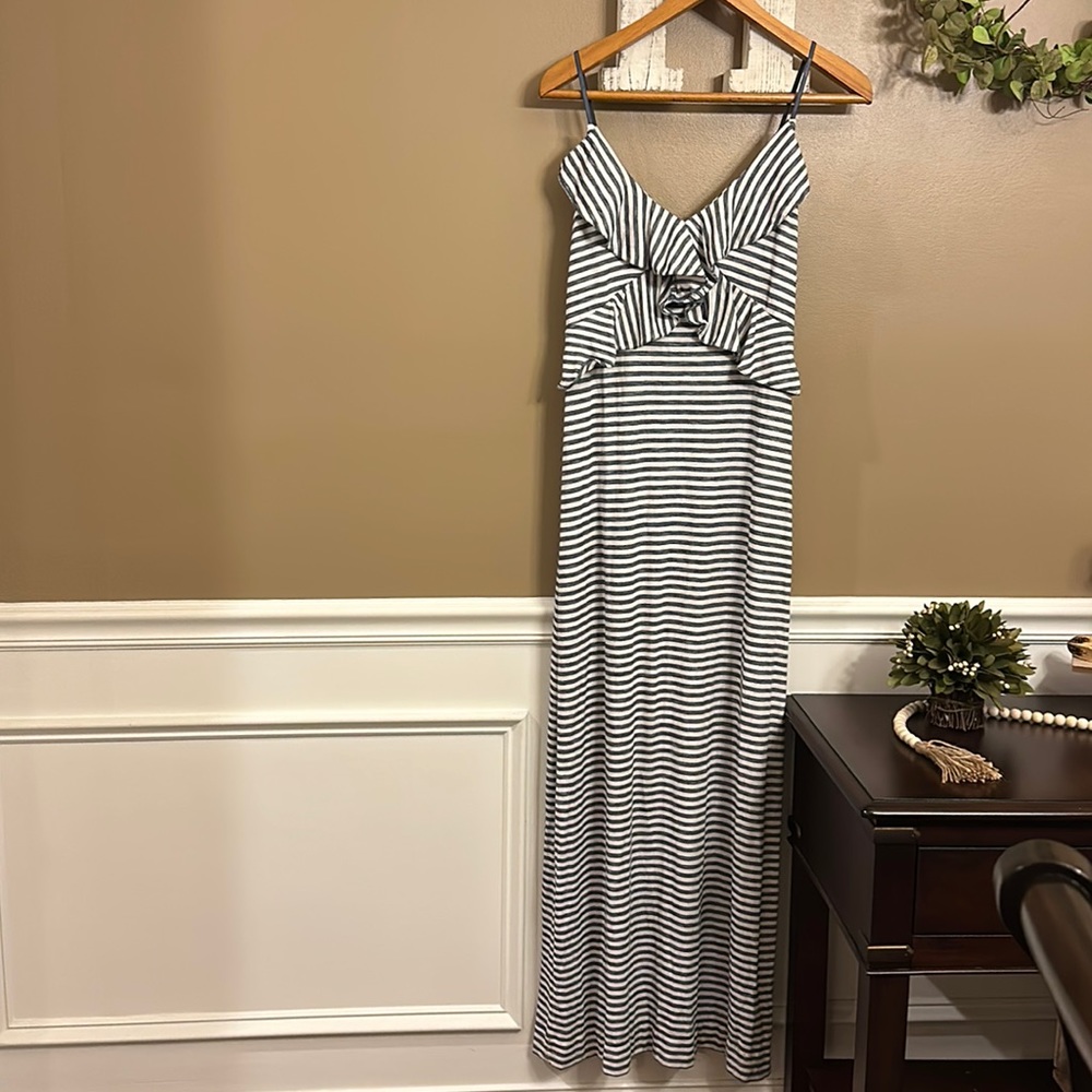 Max Studio Black and White Striped Maxi Dress